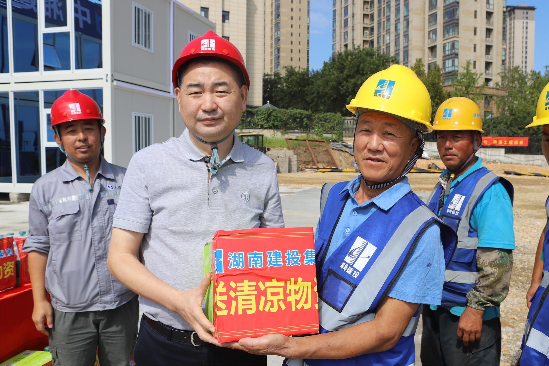 IMG_4464.JPG IMG_4464.JPG